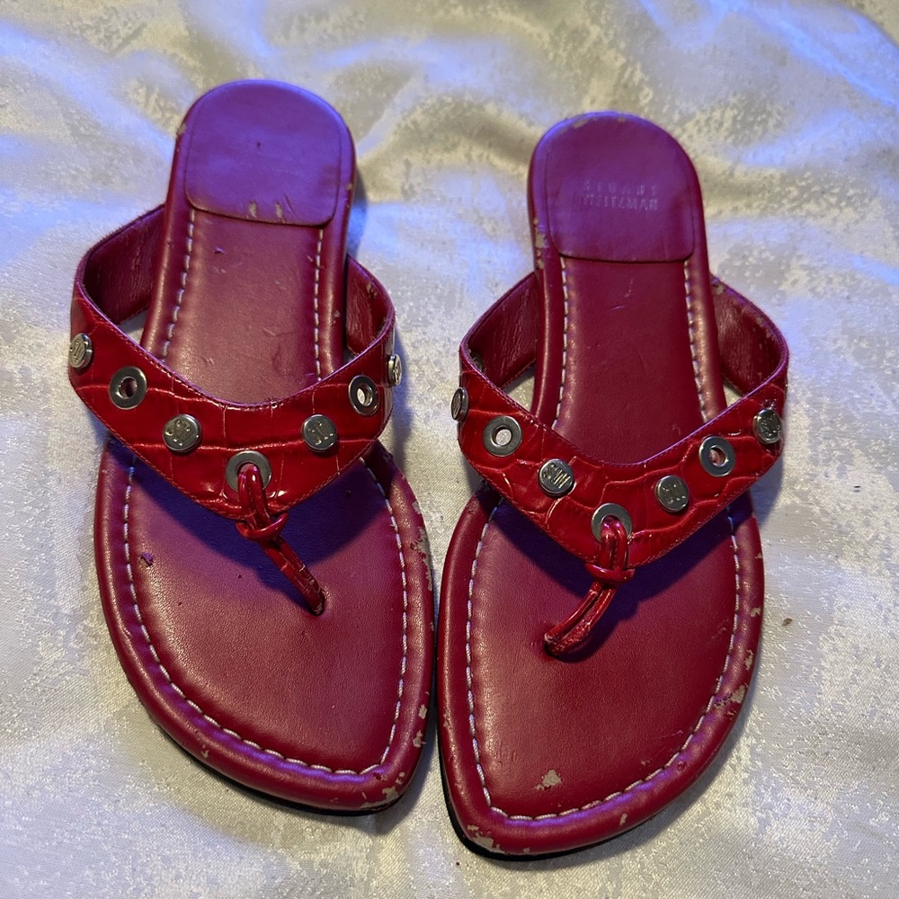 stuart weitzman 8 red thong slip in. preowned - Picture 2 of 7